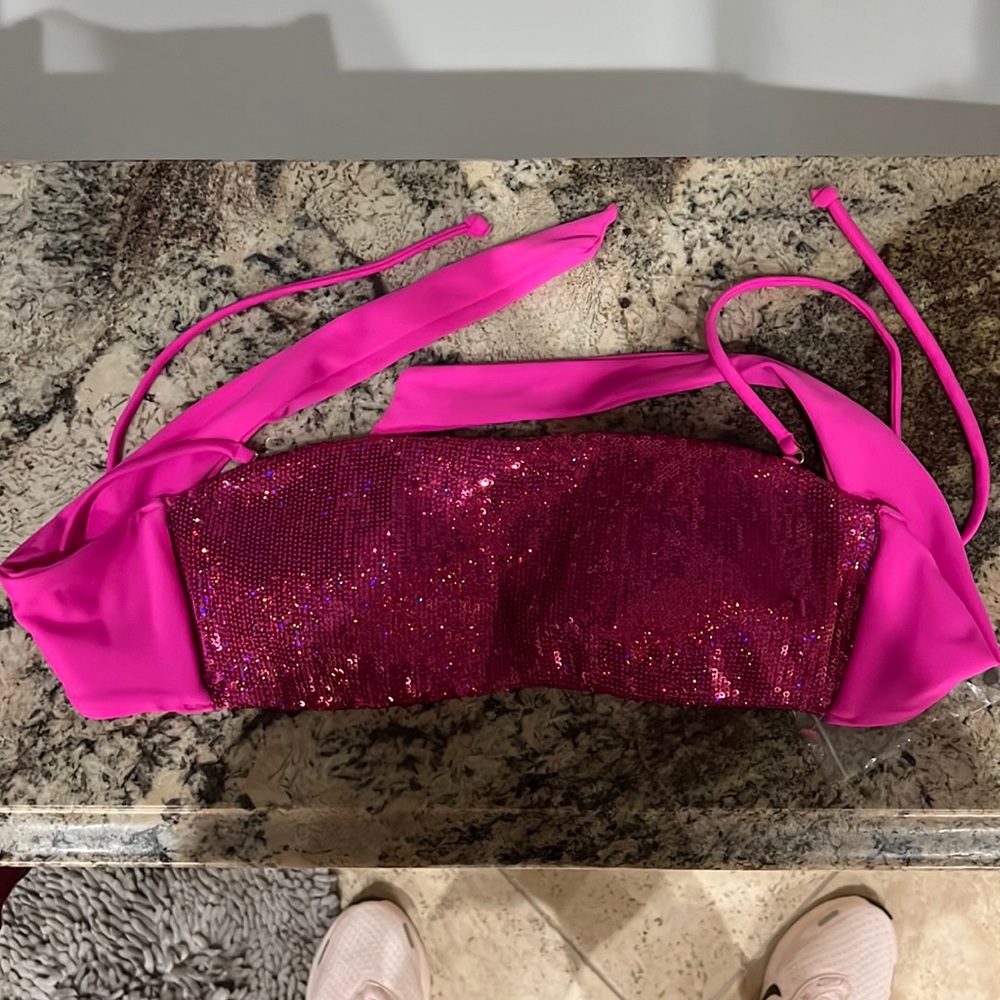 NWT Hot Pink Victorias Secret swim top